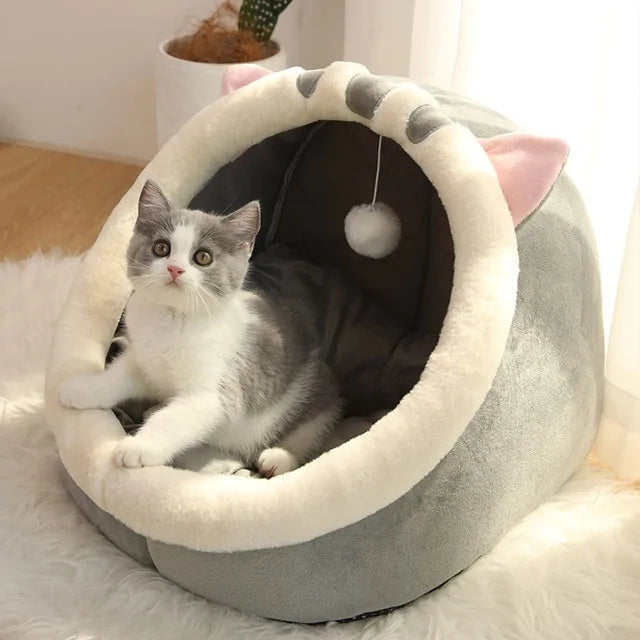 Sweet Warm Cat Basket Bed